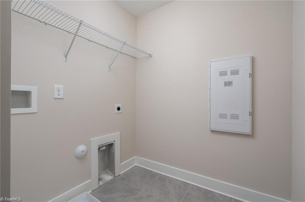 Stick/Site Built at 1427 Prospect Hill Street, Kernersville NC 27284, photo 13 of 37