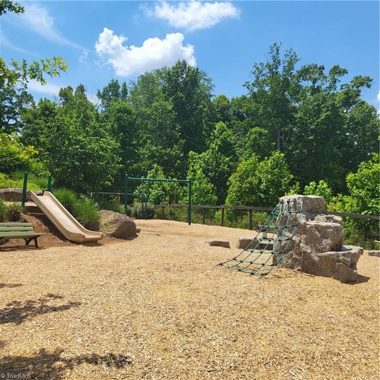 Stick/Site Built at 1427 Prospect Hill Street, Kernersville NC 27284, photo 29 of 37