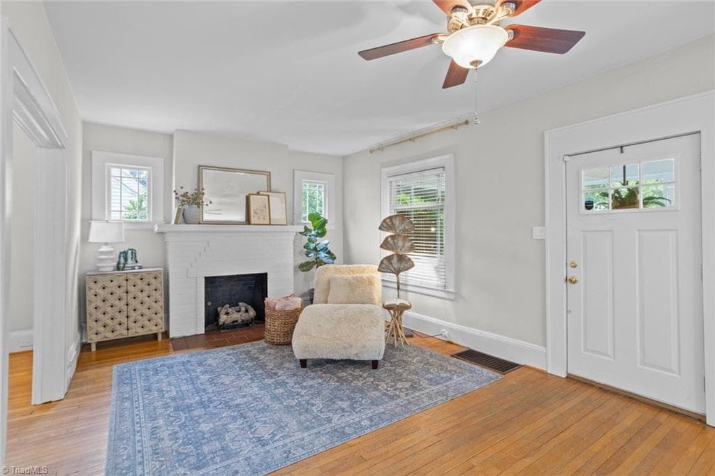 Stick/Site Built at 821 Watson Avenue, Winston-Salem NC 27103, photo 6 of 26