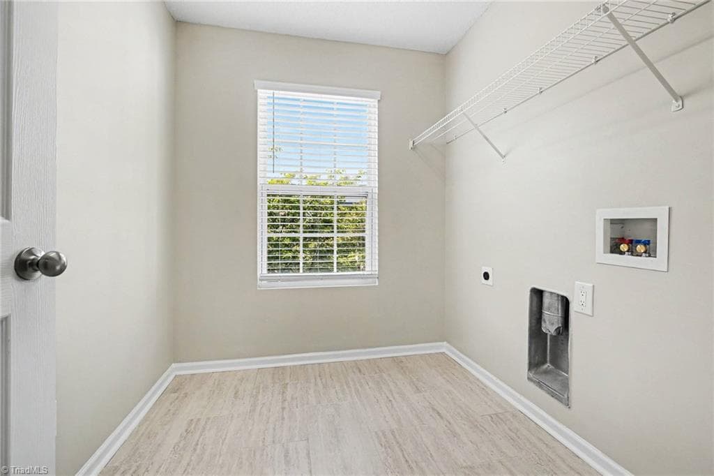 Stick/Site Built at 349 Ivy Park Lane, Winston-Salem NC 27104, Winston-Salem, photo 17 of 24