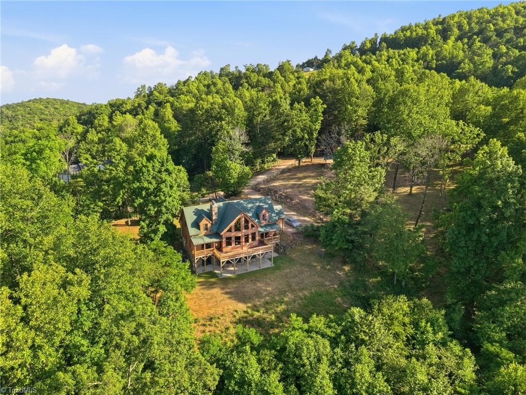 Stick/Site Built at 258 Gabriel Way, Moravian Falls NC 28654, photo 4 of 50