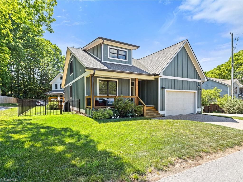 117 Dangerfield Court, Asheville NC 28806