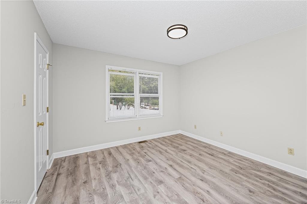 Stick/Site Built at 5910 King Charles Court, Clemmons NC 27012, Clemmons, photo 28 of 47
