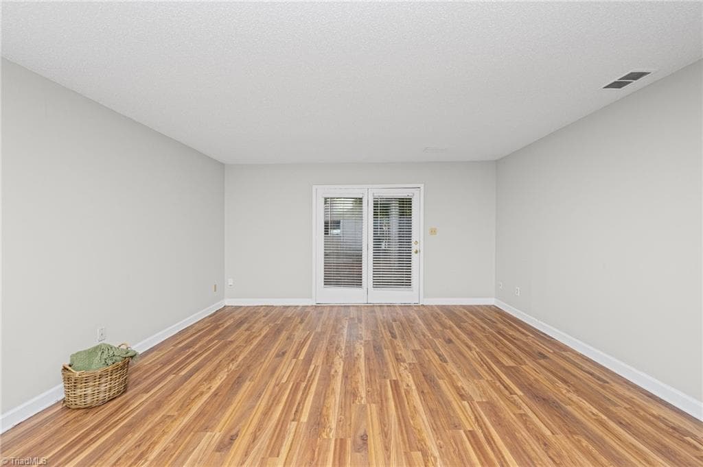 Stick/Site Built at 5910 King Charles Court, Clemmons NC 27012, photo 18 of 47