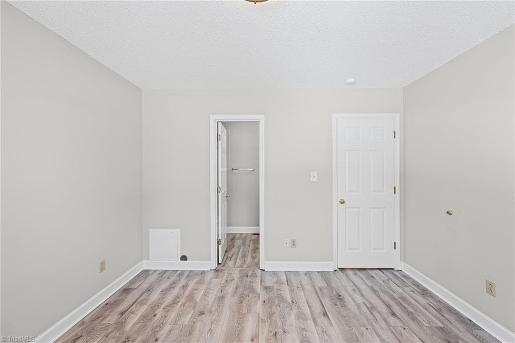 Stick/Site Built at 5910 King Charles Court, Clemmons NC 27012, Clemmons, photo 29 of 47