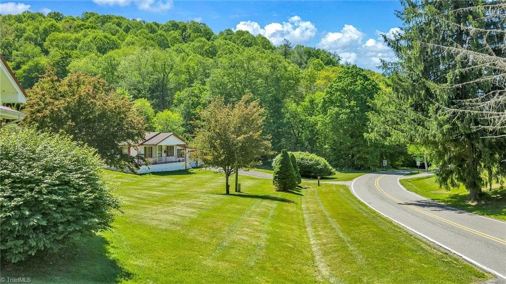 Stick/Site Built at 346 Piney Creek Road, Lansing NC 28643, photo 23 of 24
