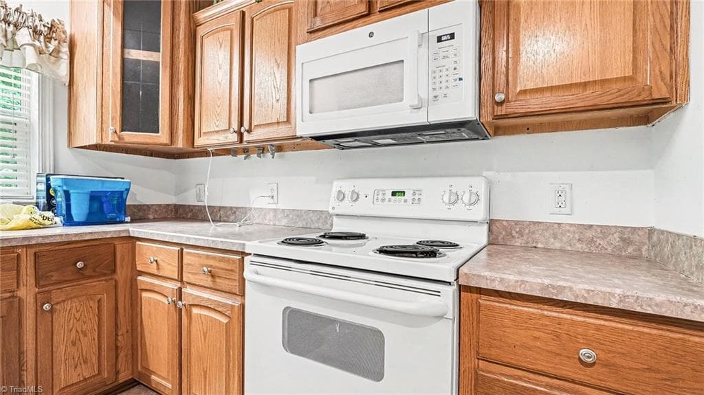 Modular at 226 Greystone Drive, King NC 27021, photo 3 of 33