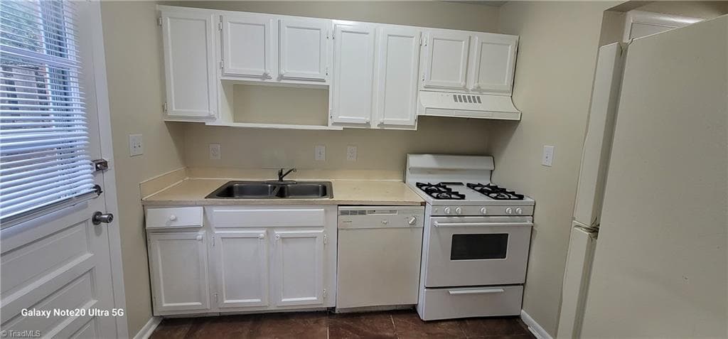 Stick/Site Built at 1925 Vantage Point Place # F, Greensboro NC 27407, photo 10 of 29