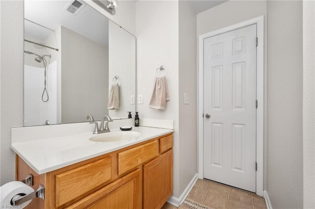 Stick/Site Built at 5757 Fox Ridge Lane, Winston-Salem NC 27104, Winston-Salem, photo 27 of 47