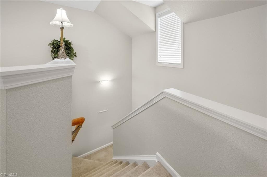 Stick/Site Built at 5757 Fox Ridge Lane, Winston-Salem NC 27104, Winston-Salem, photo 17 of 47