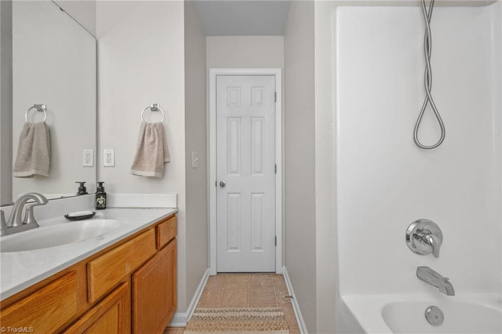 Stick/Site Built at 5757 Fox Ridge Lane, Winston-Salem NC 27104, Winston-Salem, photo 28 of 47