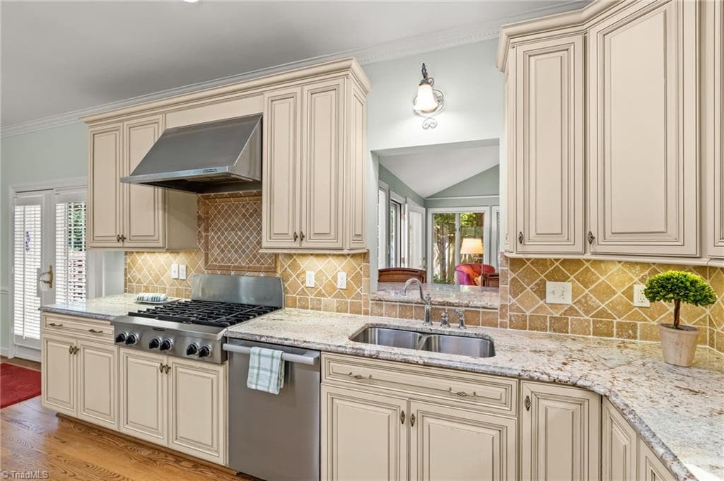 Stick/Site Built at 1700 Farnsworth Court, High Point NC 27262, photo 13 of 50