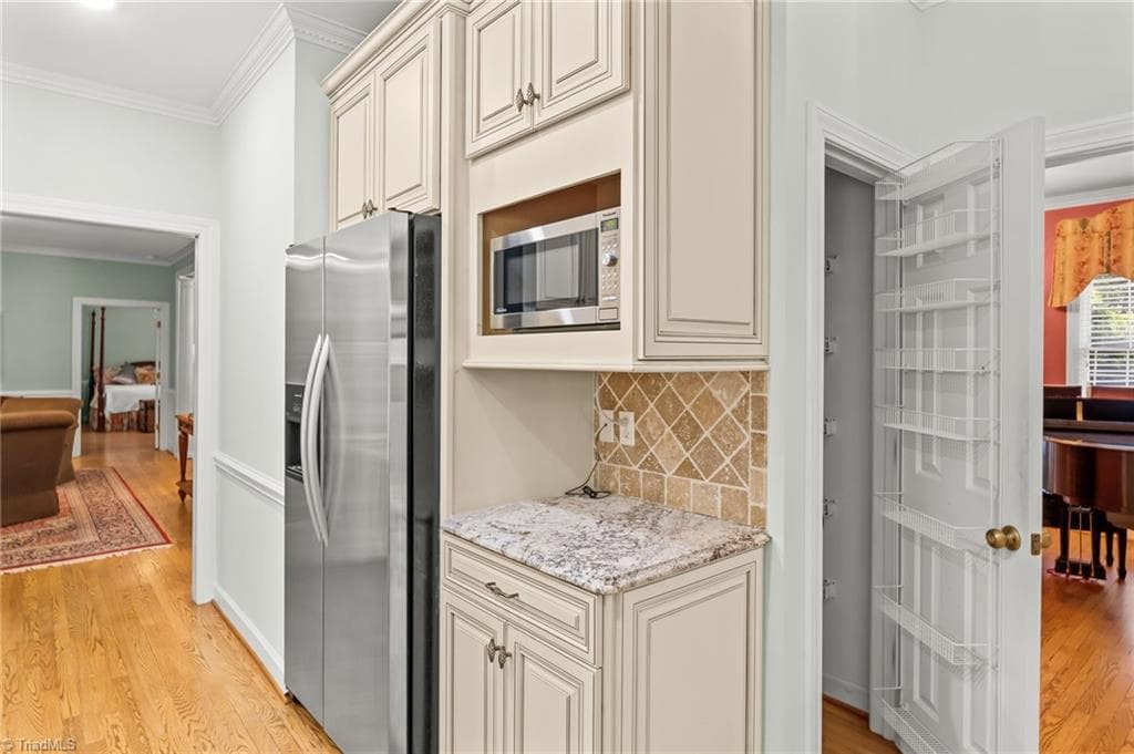 Stick/Site Built at 1700 Farnsworth Court, High Point NC 27262, photo 17 of 50