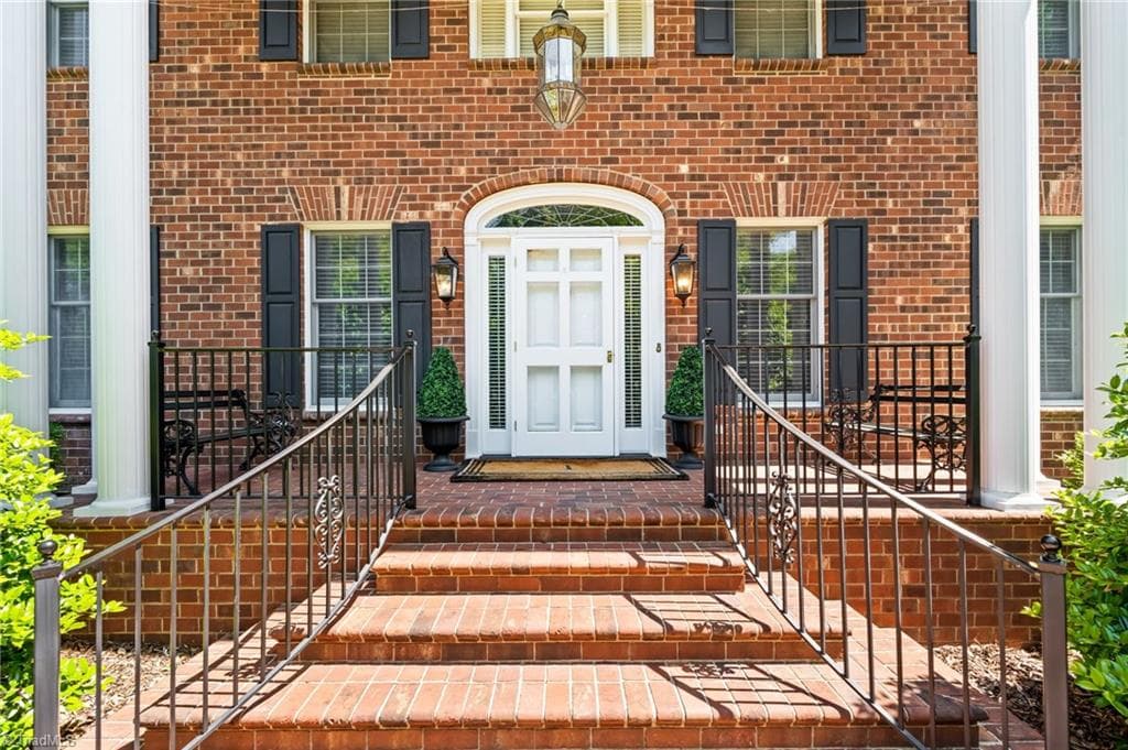 Stick/Site Built at 1700 Farnsworth Court, High Point NC 27262, photo 5 of 50