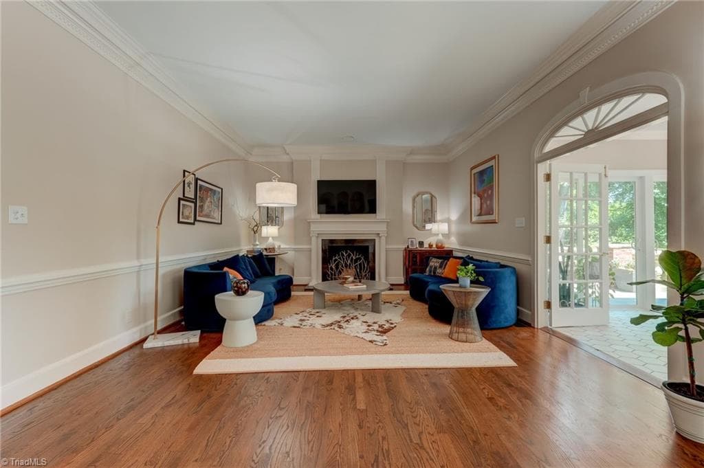 Stick/Site Built at 2706 Lake Forest Drive, Greensboro NC 27408, Greensboro, photo 9 of 50