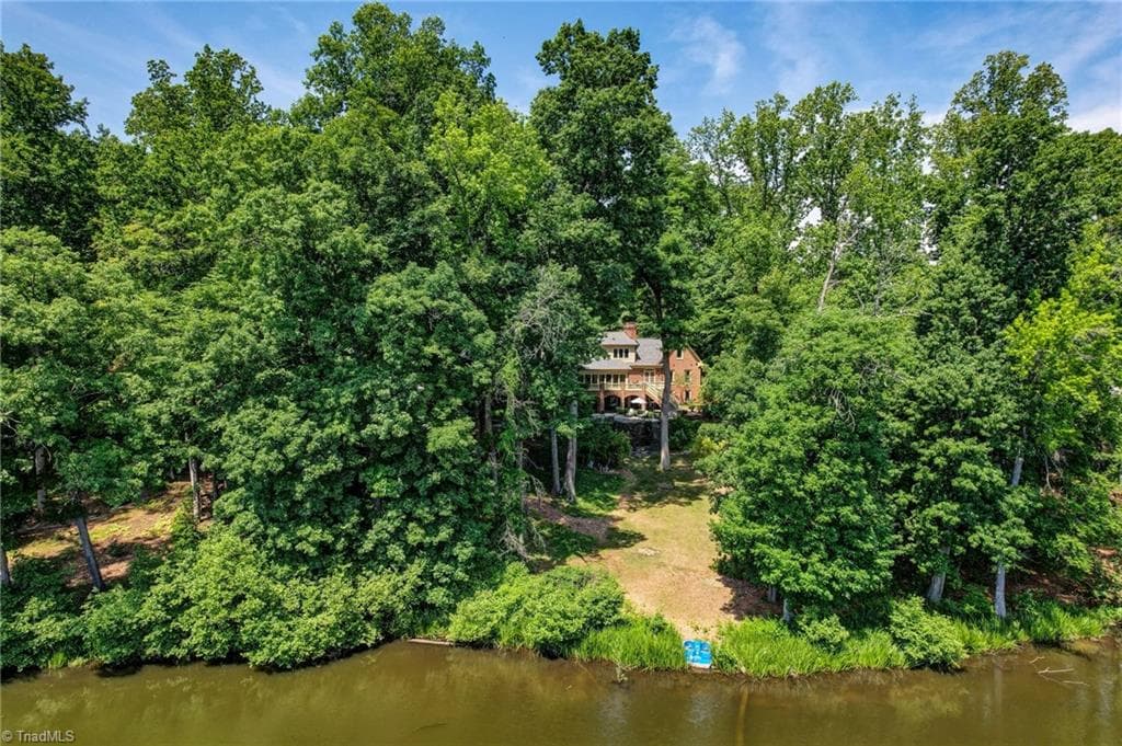 Stick/Site Built at 2706 Lake Forest Drive, Greensboro NC 27408, Greensboro, photo 41 of 50