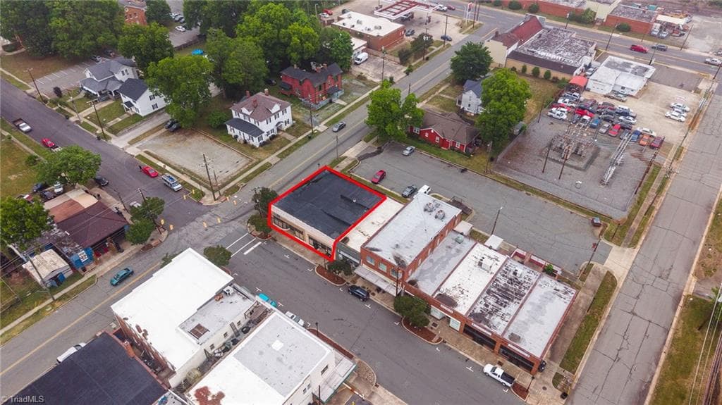 Retail at 702 & 704 Davis Street, Burlington NC 27215, Burlington, photo 11 of 14