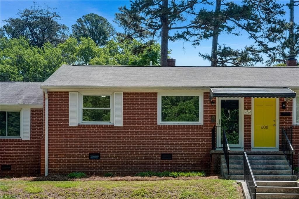 Stick/Site Built at 610 N Tremont Drive, Greensboro NC 27403, photo 18 of 21