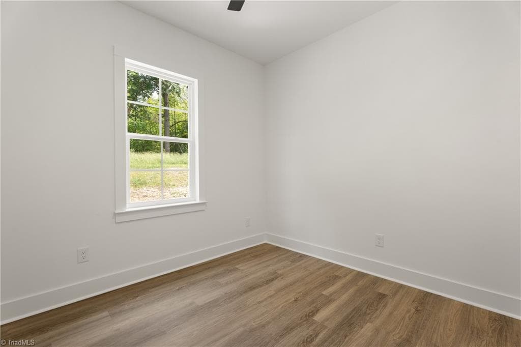 Stick/Site Built at 2619 Urban Street, Winston-Salem NC 27107, Winston-Salem, photo 12 of 23