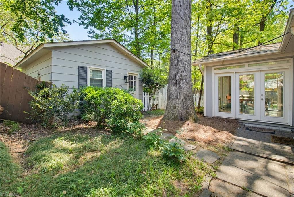 Stick/Site Built at 2708 Courtney Lane, Greensboro NC 27408, photo 19 of 20