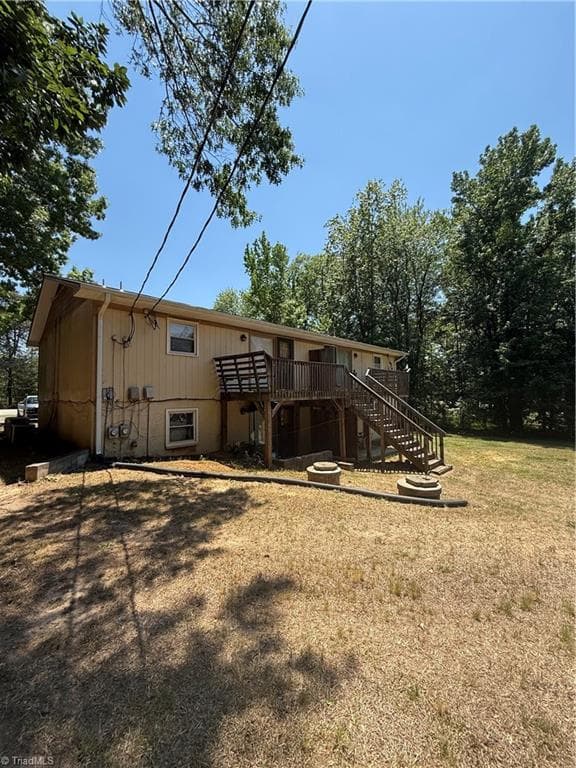 Quadruplex at 1893 Mount Carmel Church Road, Reidsville NC 27320, photo 5 of 8
