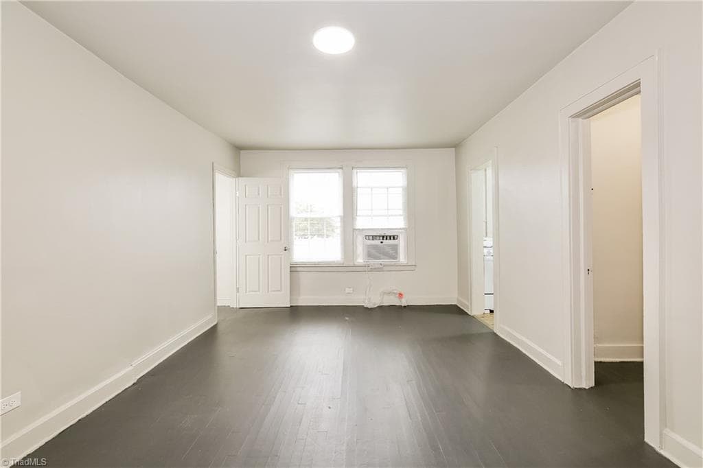 Apartment at 517 Willow Street, Mount Airy NC 27030, photo 6 of 24
