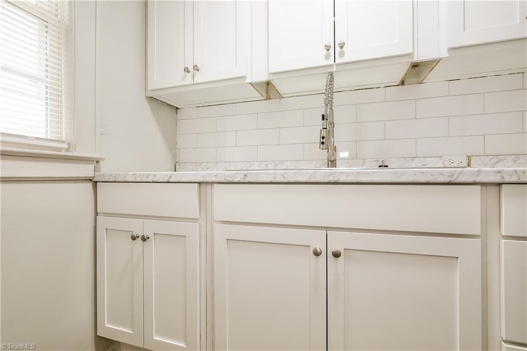Apartment at 517 Willow Street, Mount Airy NC 27030, photo 10 of 24