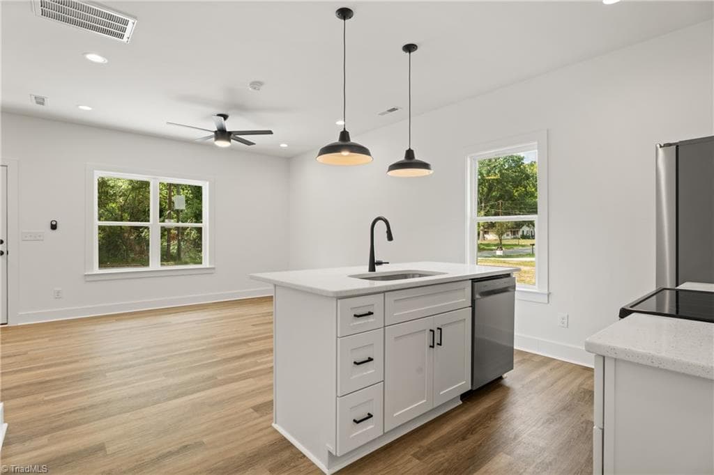 Stick/Site Built at 2635 Urban Street, Winston-Salem NC 27107, Winston-Salem, photo 8 of 23
