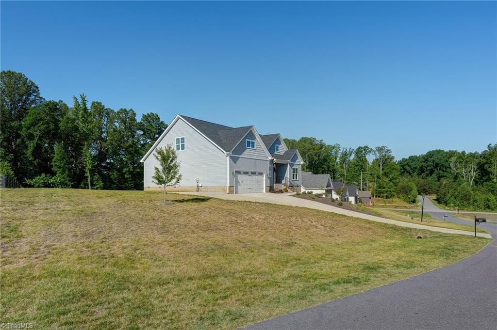 Stick/Site Built at 414 WILD FERN Lane, Reidsville NC 27320, photo 2 of 19