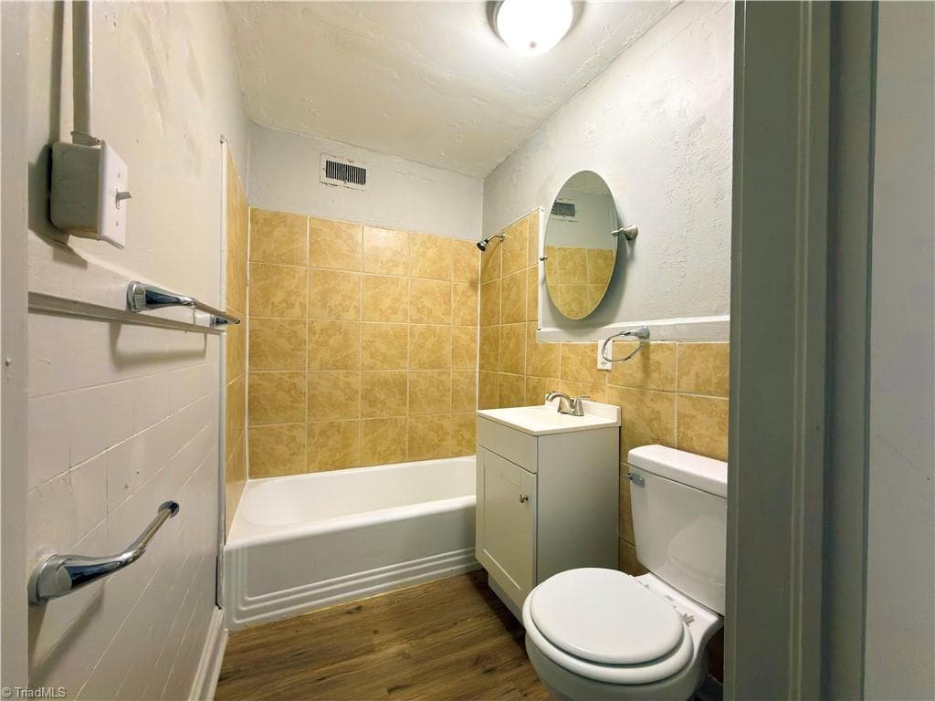 Apartment at 1007 Main Street, Mount Airy NC 27030, photo 16 of 16