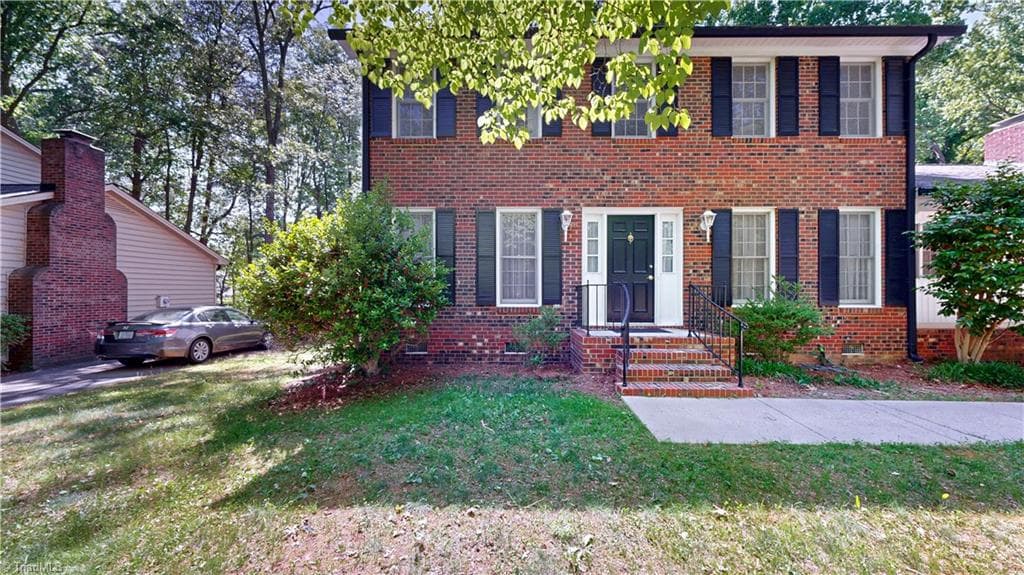 Stick/Site Built at 1711 Scarborough Road, High Point NC 27265, photo 2 of 33