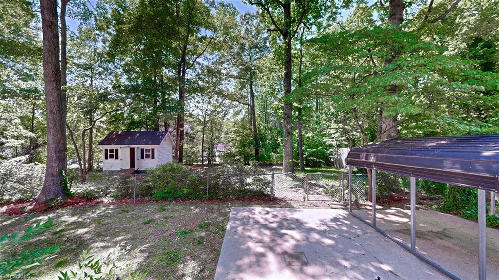 Stick/Site Built at 1711 Scarborough Road, High Point NC 27265, photo 7 of 33