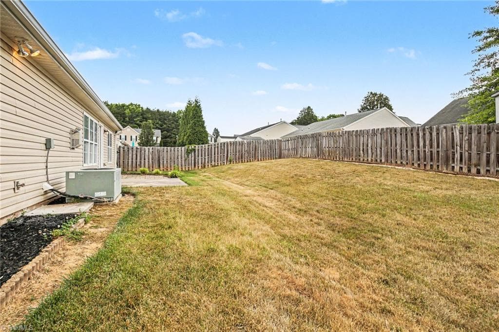 Stick/Site Built at 1915 Longburn Drive, Kernersville NC 27284, photo 23 of 25