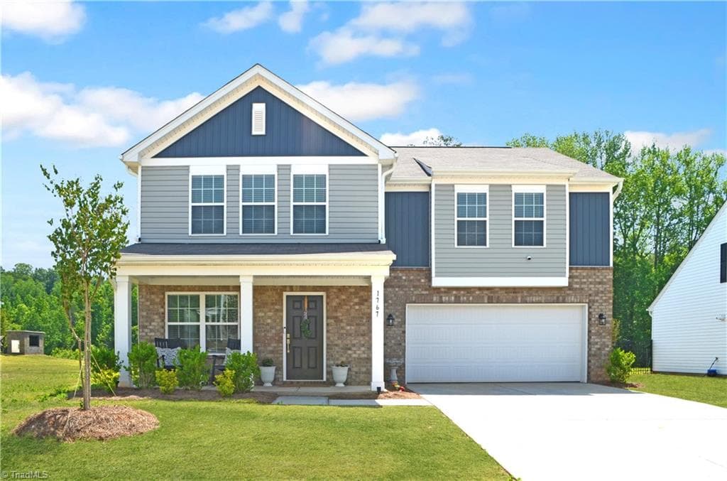 1767 Mallard Drive, Kernersville NC 27284