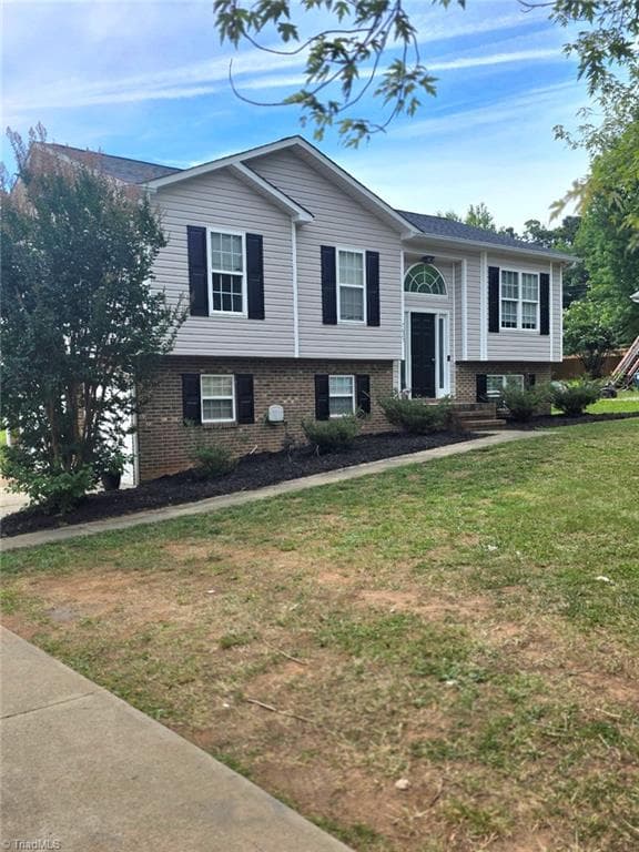 Stick/Site Built at 7625 Stonewell Lane, Tobaccoville NC 27050, photo 2 of 30