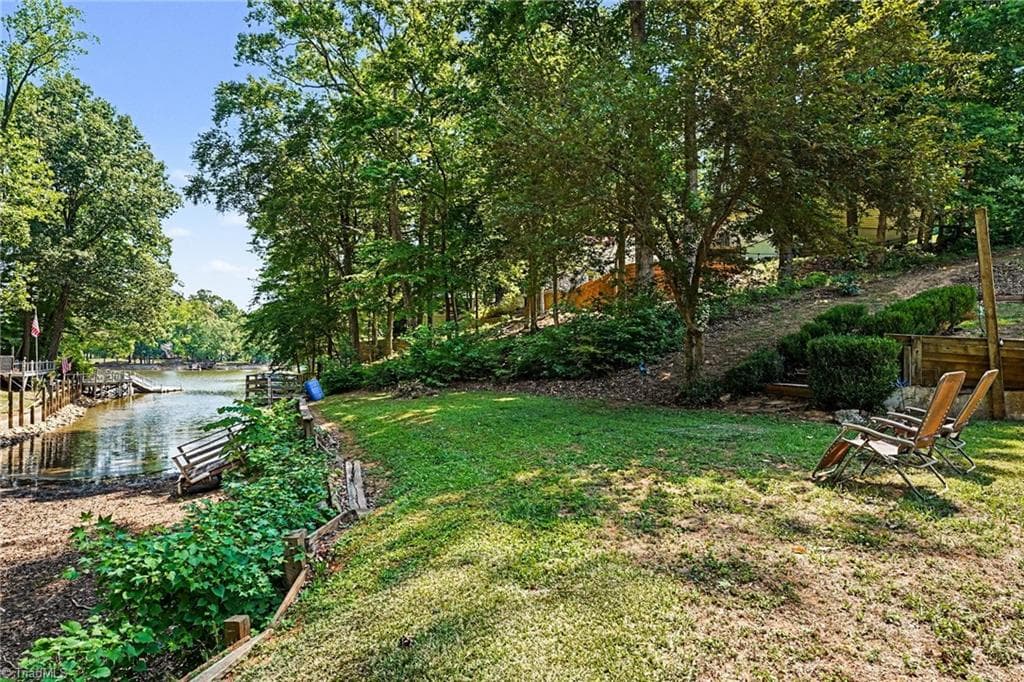 Stick/Site Built at 293 Oriole Drive, Lexington NC 27292, photo 3 of 26