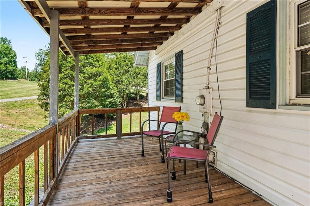 Stick/Site Built at 293 Oriole Drive, Lexington NC 27292, photo 10 of 26