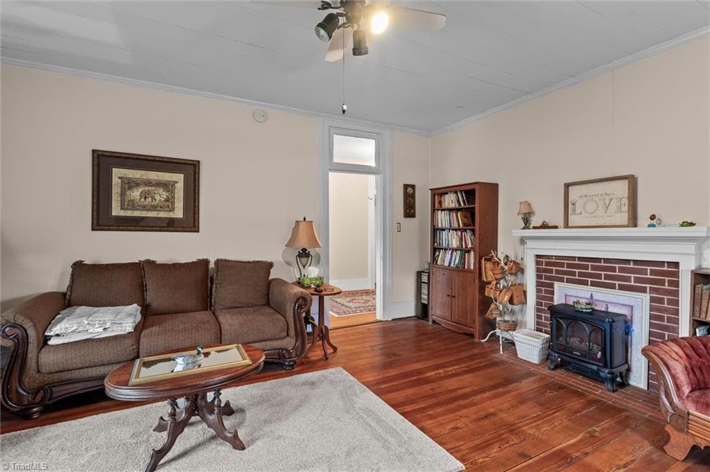 Stick/Site Built at 519 Maple Street, Mount Airy NC 27030, photo 12 of 20