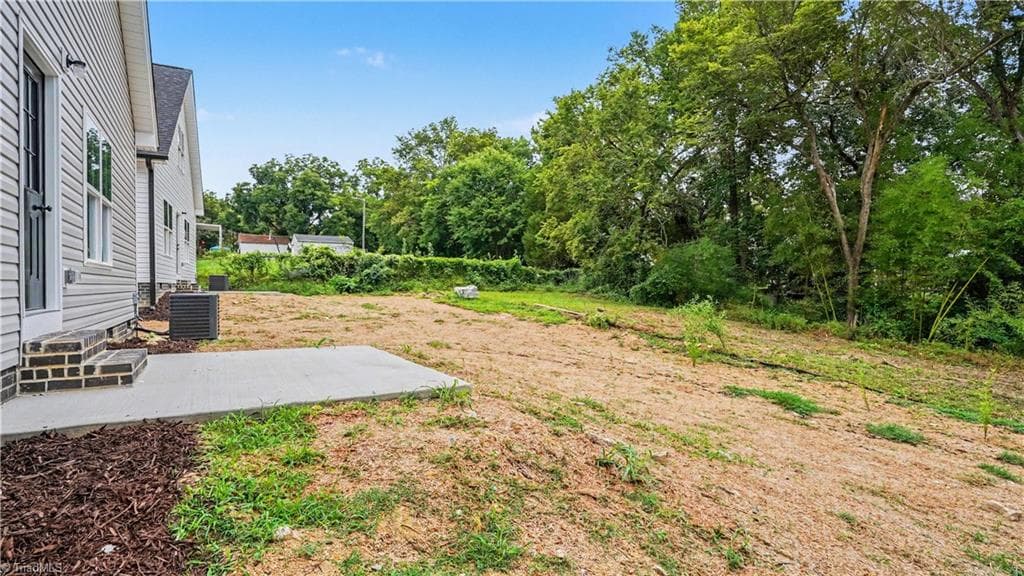 Stick/Site Built at 217 Lansdowne Street, High Point NC 27262, photo 31 of 32