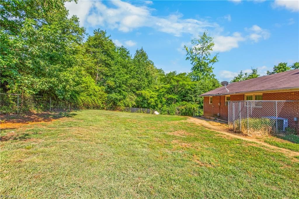 Stick/Site Built at 1129 Ziglar Road, Winston-Salem NC 27105, Winston-Salem, photo 24 of 26