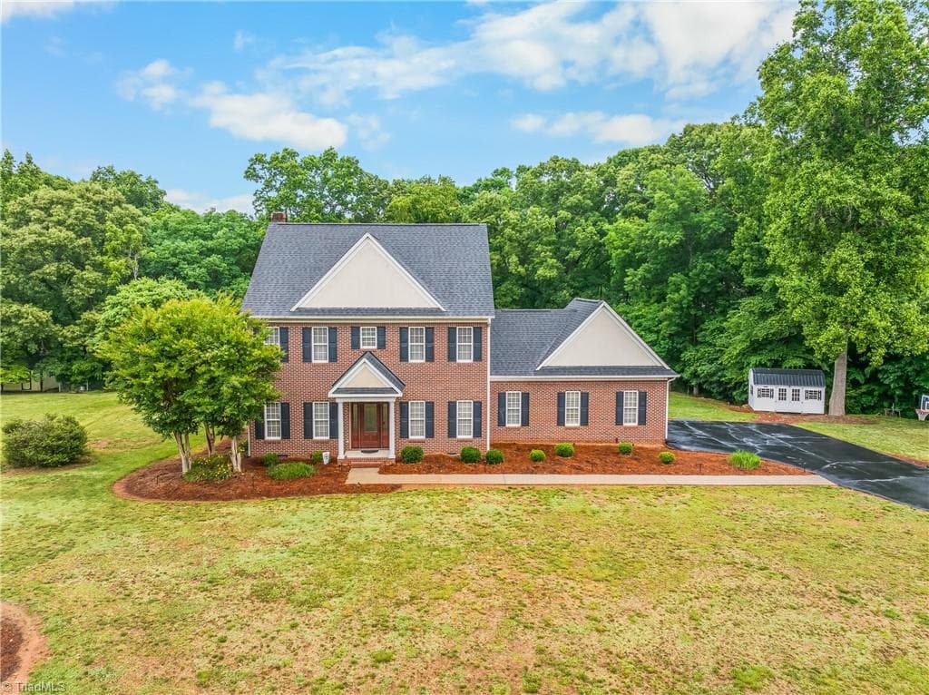 Stick/Site Built at 129 Walnut Avenue, Yadkinville NC 27055, Yadkinville, photo 40 of 44