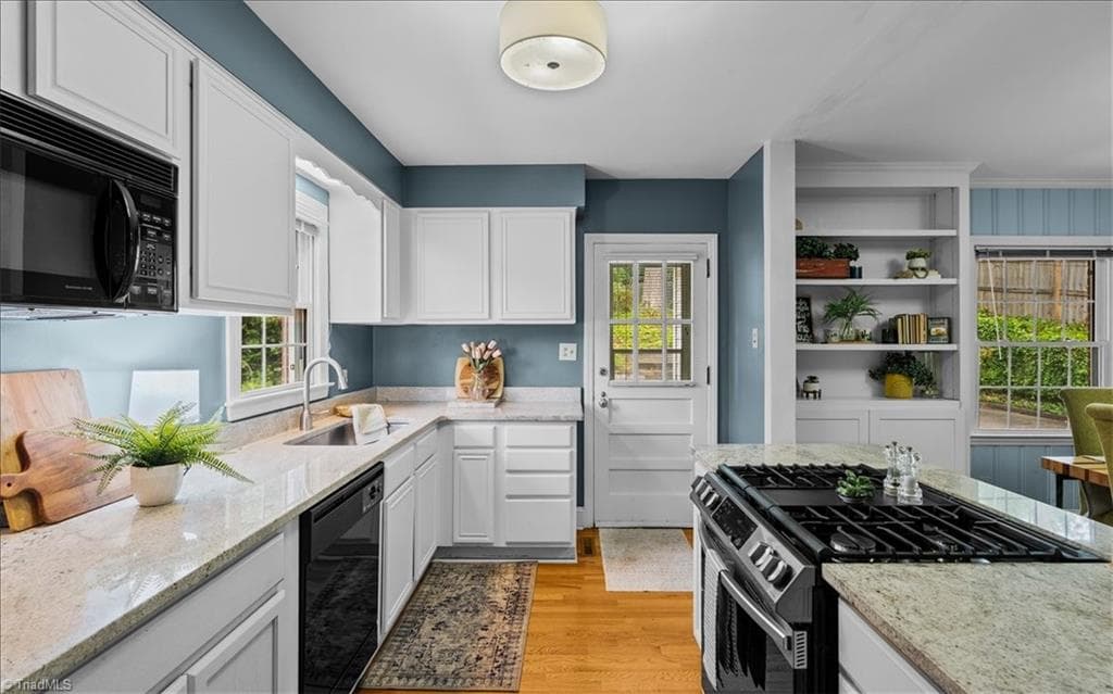 Stick/Site Built at 214 Mayflower Drive, Greensboro NC 27403, photo 15 of 36