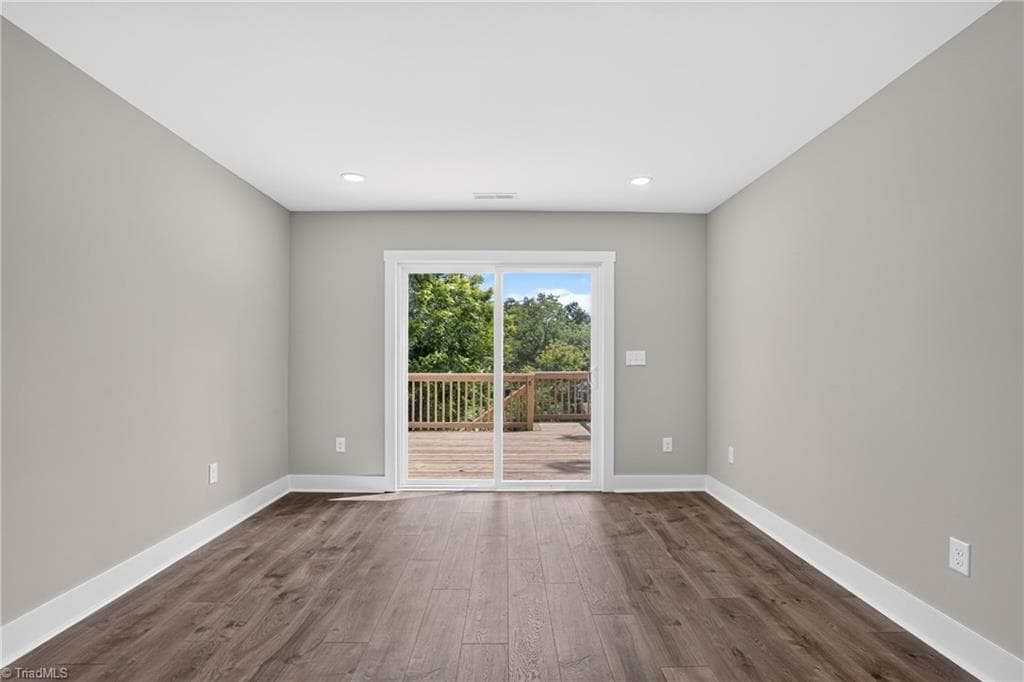 Stick/Site Built at 1313 Kearns Alley, High Point NC 27260, photo 27 of 42