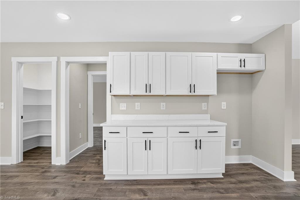 Stick/Site Built at 1313 Kearns Alley, High Point NC 27260, photo 17 of 42