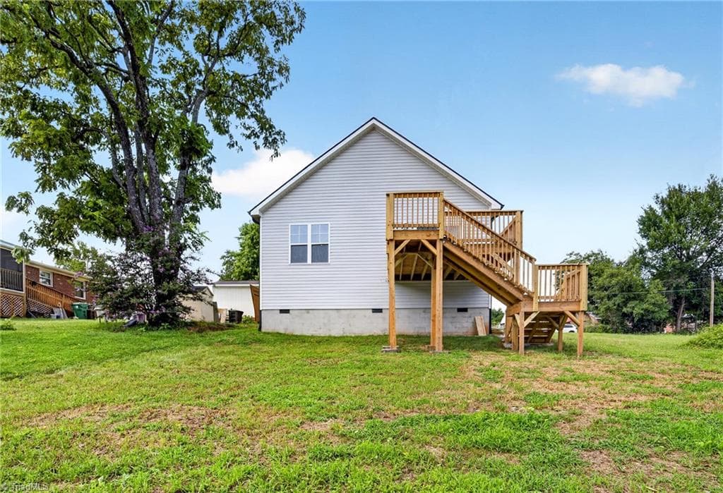 Stick/Site Built at 1313 Kearns Alley, High Point NC 27260, photo 9 of 42