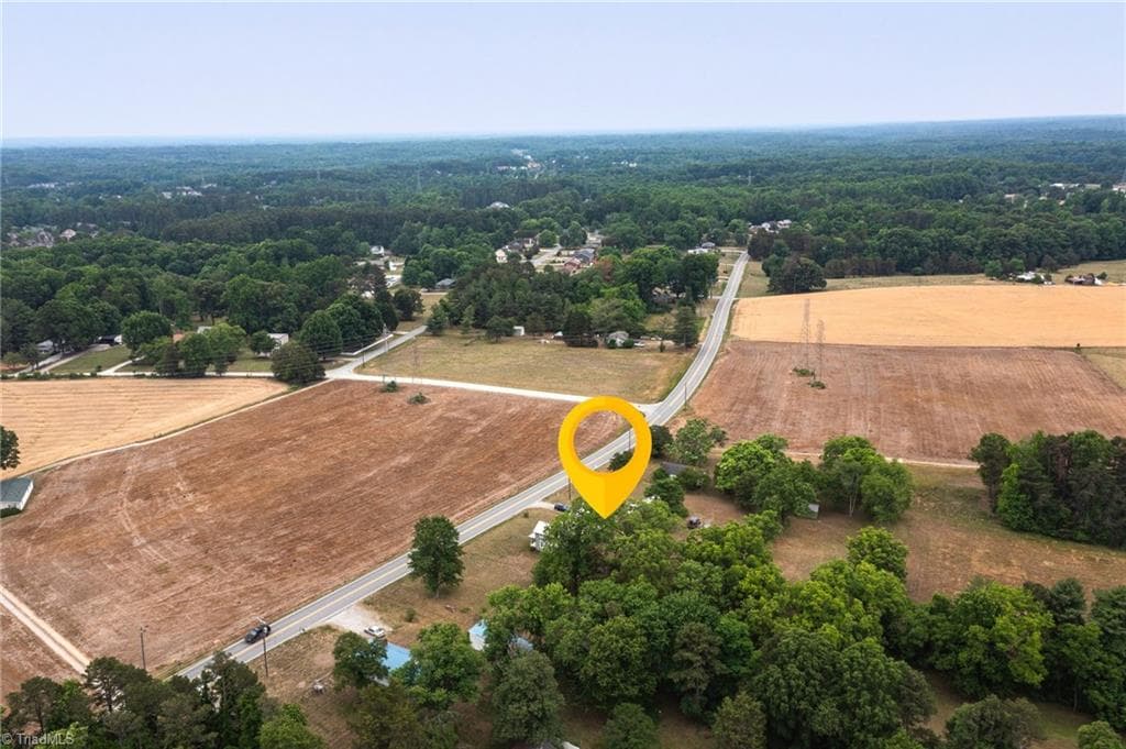 Stick/Site Built at 4681 Gumtree Road, Winston-Salem NC 27107, Winston-Salem, photo 40 of 42