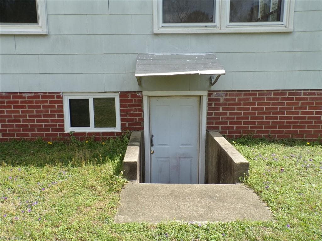 Stick/Site Built at 4711 Woody Mill Road, Greensboro NC 27406, photo 6 of 49