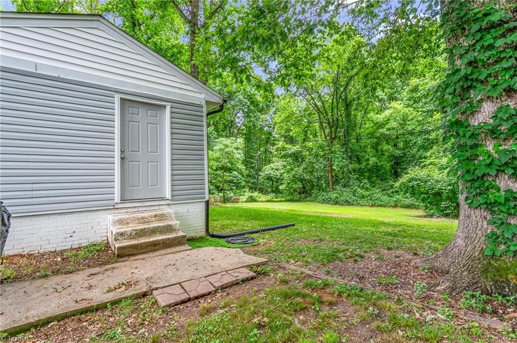 Stick/Site Built at 5102 Minnow Road, Greensboro NC 27405, photo 20 of 25
