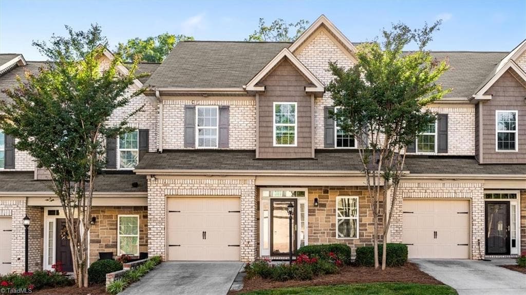 5 Pisgah Forest Circle, Greensboro NC 27455