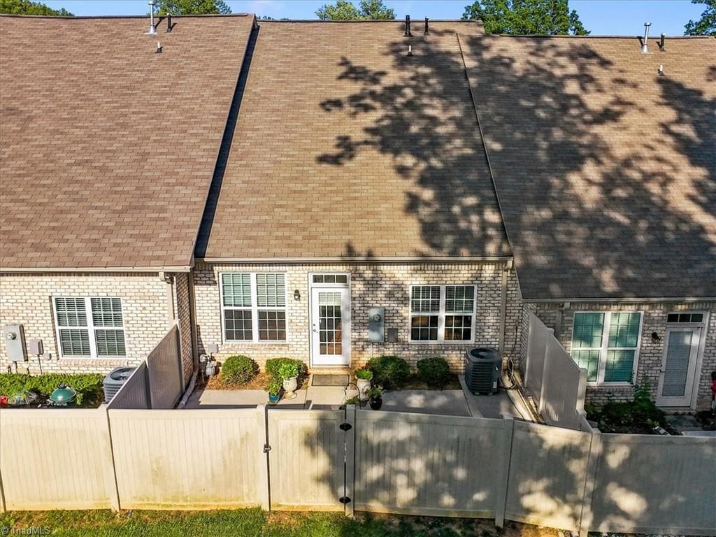 Stick/Site Built at 5 Pisgah Forest Circle, Greensboro NC 27455, photo 35 of 38